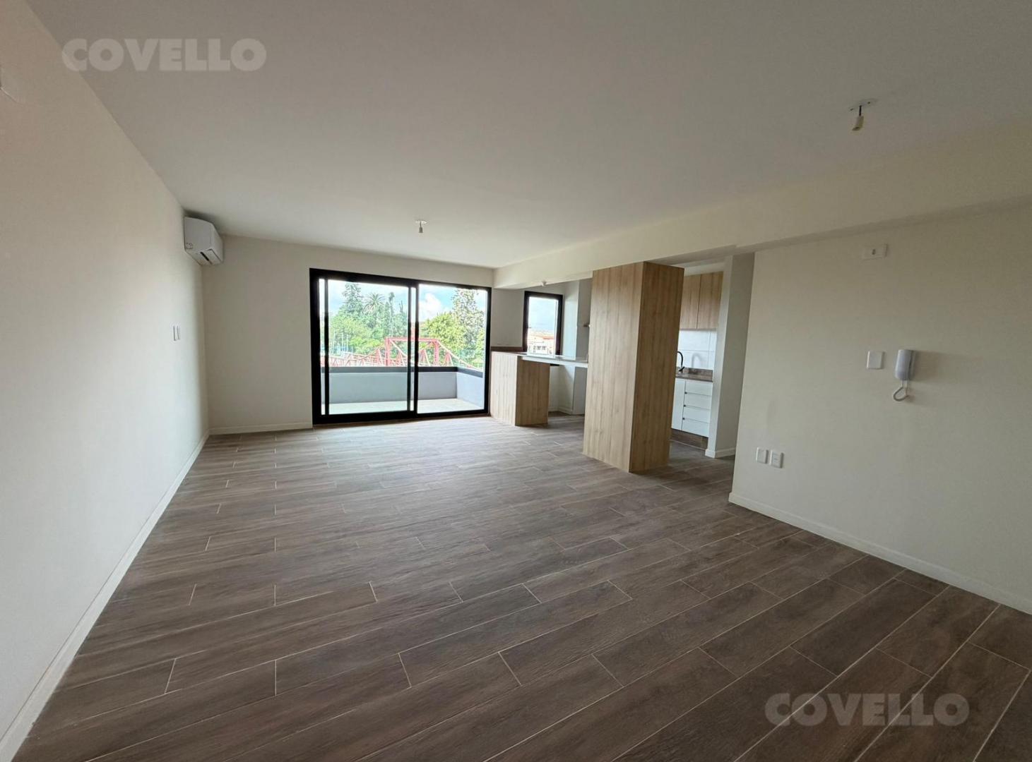 Foto de Departamento en venta en Carmelo tres dormitorios y cochera vista al rìo, imagen 1