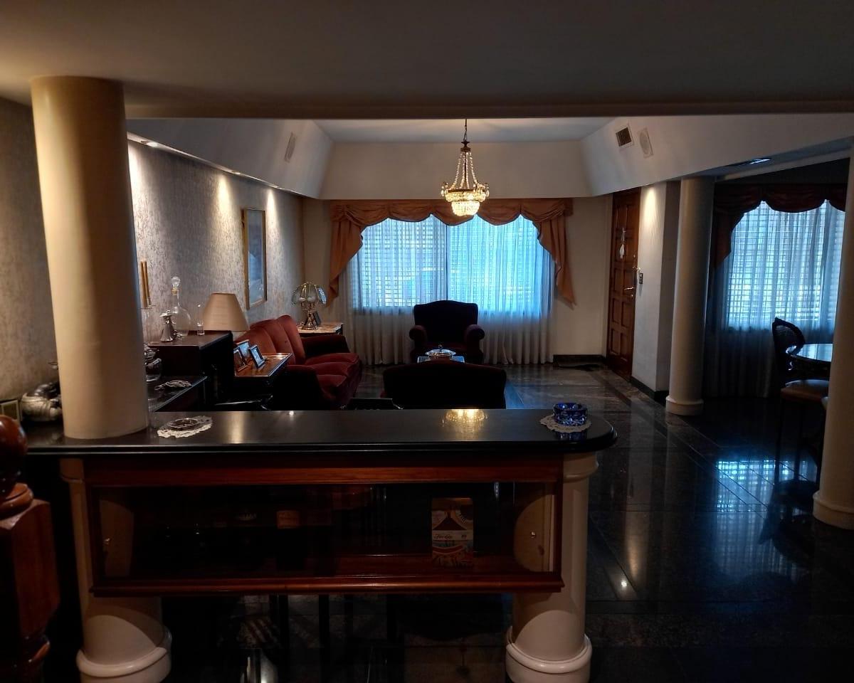 Lindisimo Chalet de Noble Construcción 3