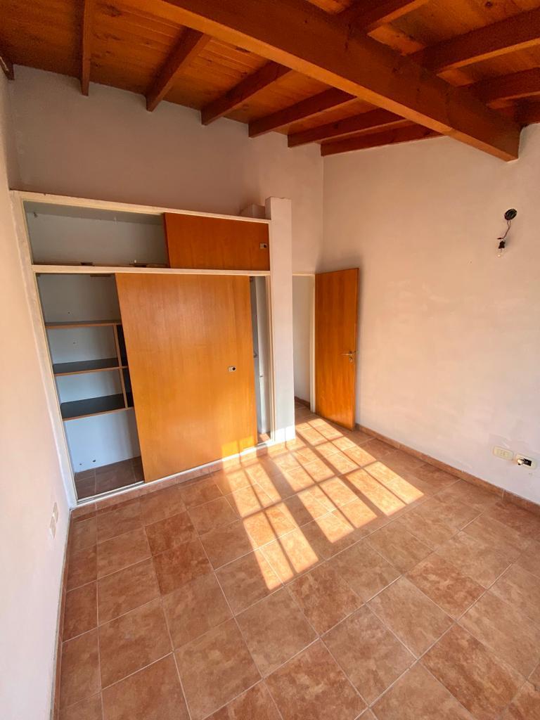 Oportunidad - Departamento 2 Ambientes con Espacio Vehicular 2