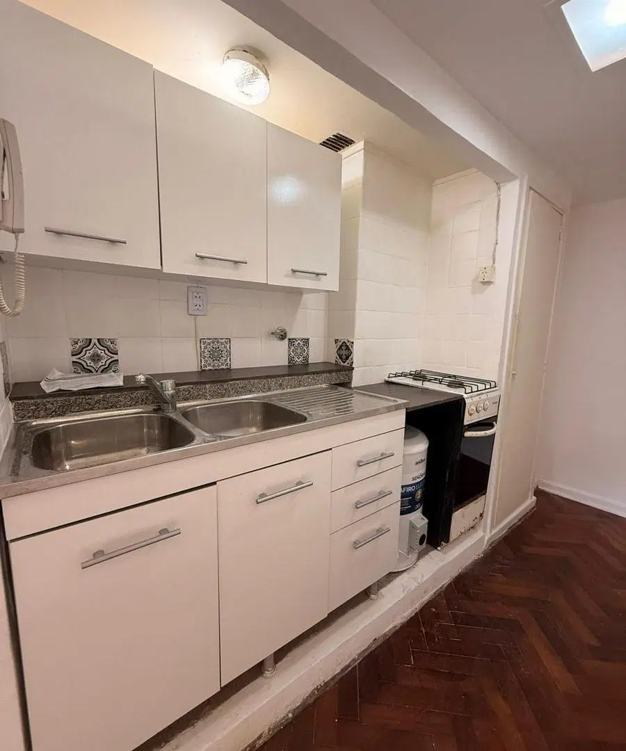 Alquiler de Monoambiente sin muebles Recoleta 4