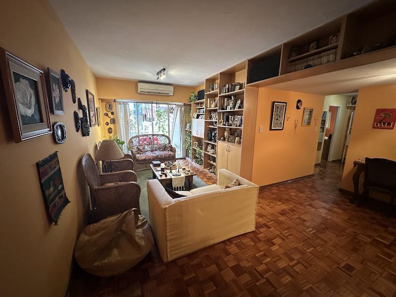 Venta 4 ambientes dependencia y cochera