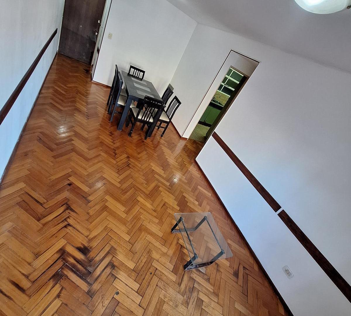 departamento 4 ambientes en venta en almagro, CASTRO BARROS 200