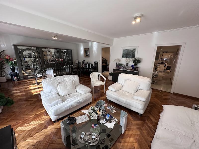 Foto de Gran Departamento en venta de 4 habitaciones en Recoleta, imagen 5