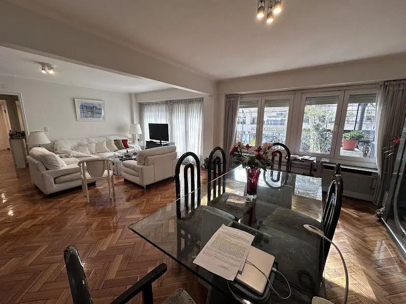 Departamento en venta de 4 habitaciones en Recoleta 3