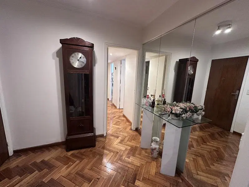 Departamento en venta de 4 habitaciones en Recoleta 4