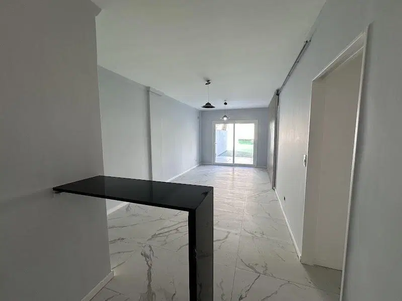 Venta departamento 4 ambiente con gran patio en Caballito 1