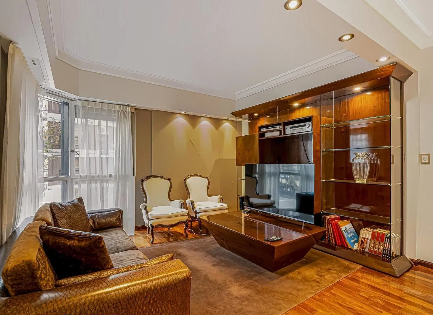 Venta departamento de 5 dormitorios en Belgrano frente al Paseo del Angel 8