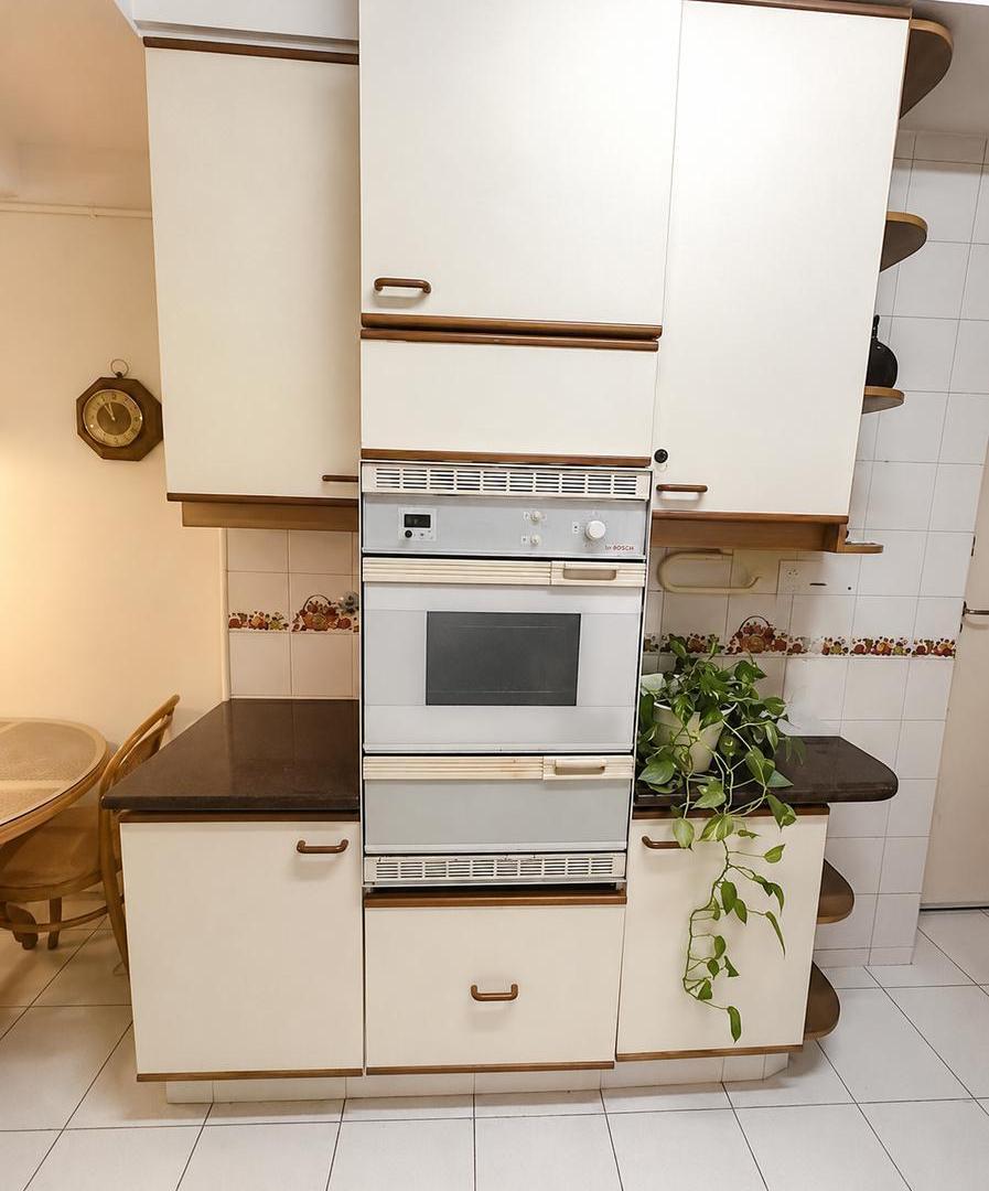 Foto de Departamento en venta de 4 ambientes con dependencia muy amplio en Once, imagen 2