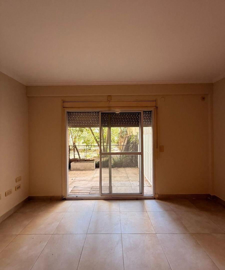 Foto de Departamento en venta reciclado a una cuadra de la Rural, imagen 5