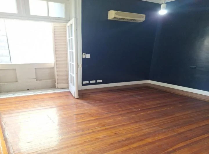 EXCELENTE OFICINA/VIVIENDA  IMPECABLE 3