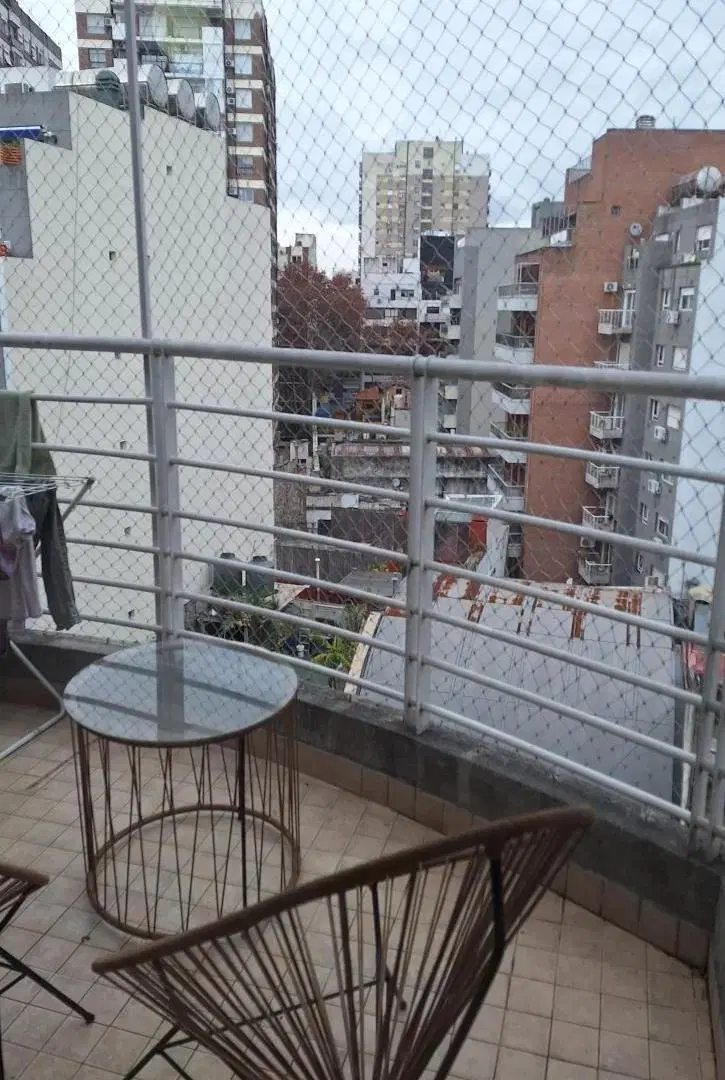 3 AMBIENTES FRENTE BALCON !!! 2 BAÑOS !!! 3