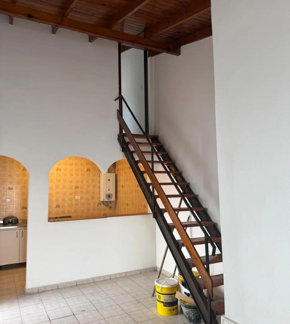 Foto de CASA EN LOTE PROPIO MUY BUEN ESTADO, imagen 3