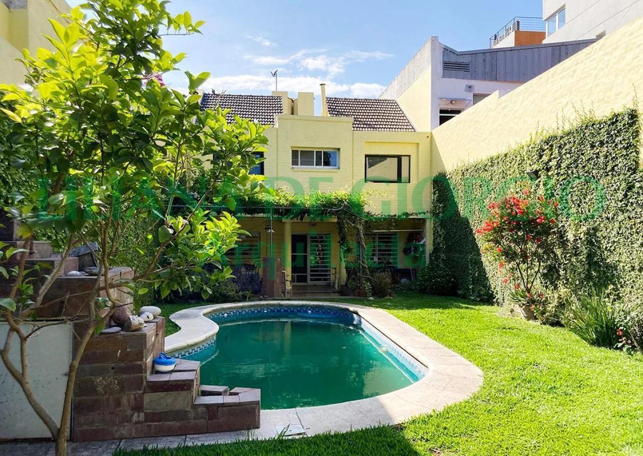Foto de ESPECTACULAR CASA !!!EN BELGRANO COMOEN UN COUNTRY, imagen 1