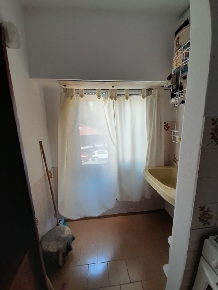 Departamento 2 Amb. con Balcon y Cochera 1