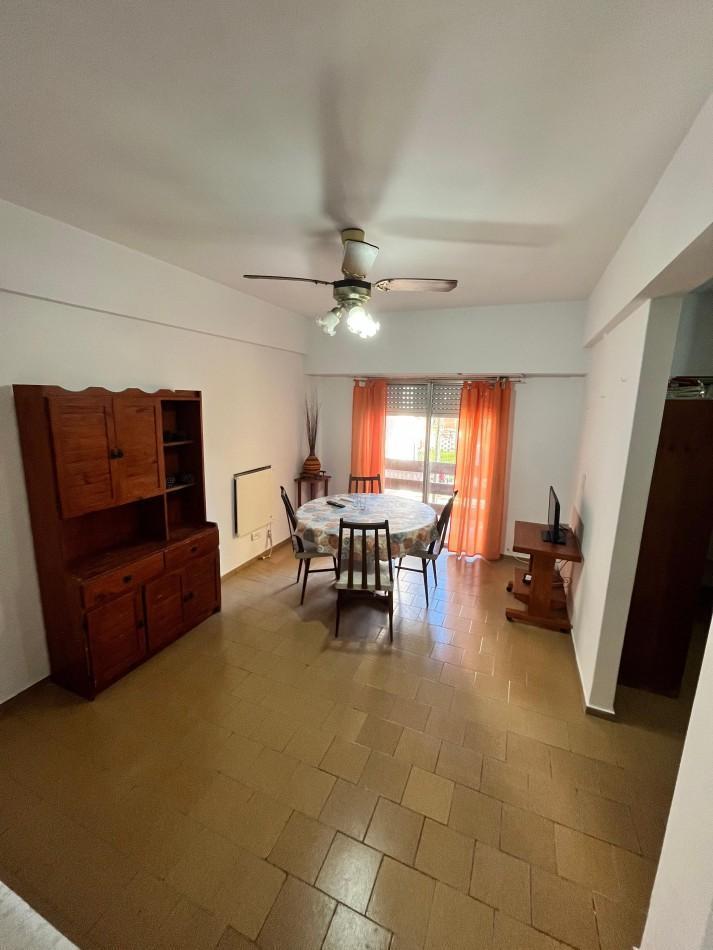 Departamento 2 Amb. con Balcon y Cochera 2