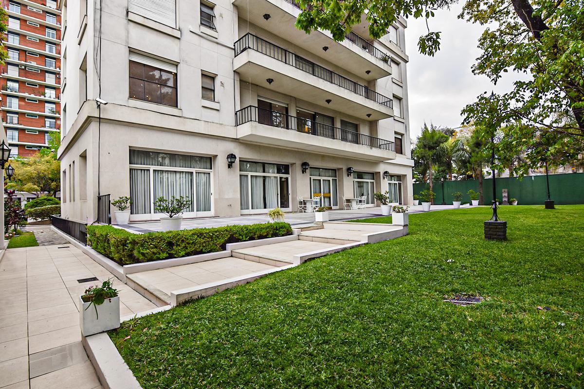 Edificio de 4 Pisos - Venta en Block - Ideal Embajada - Máxima Categoría en Belgrano R 3