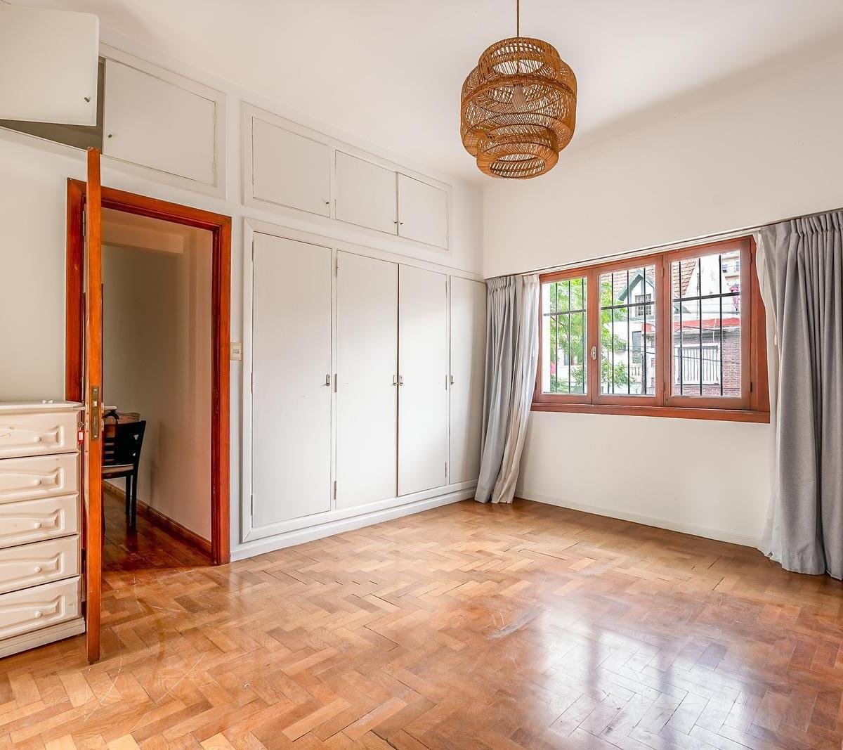 Excelente Casa - 5 Amb - Piscina - Parrilla - Suite - Belgrano R 4