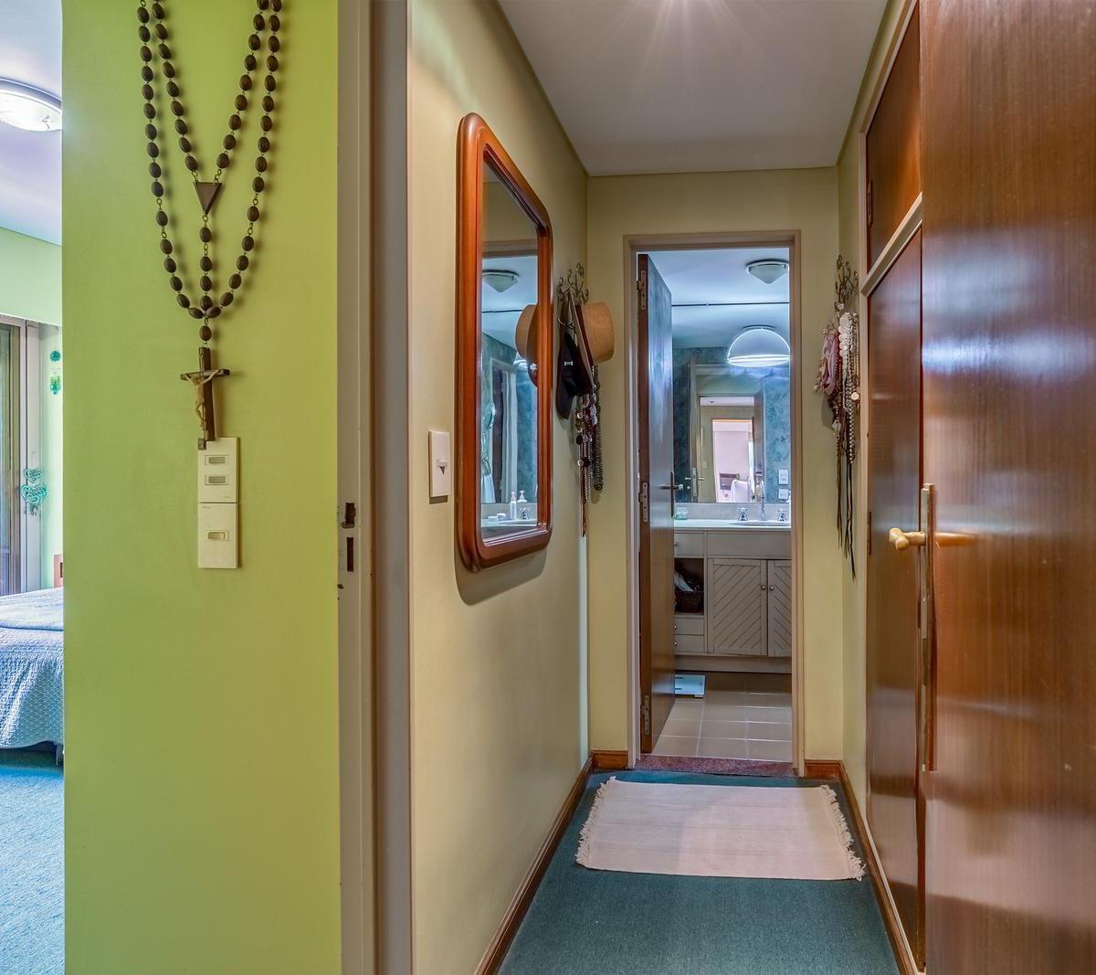 Excelente Piso - Venta - 4 Amb - 2 Balcones - Cochera - Baulera - Belgrano R 3