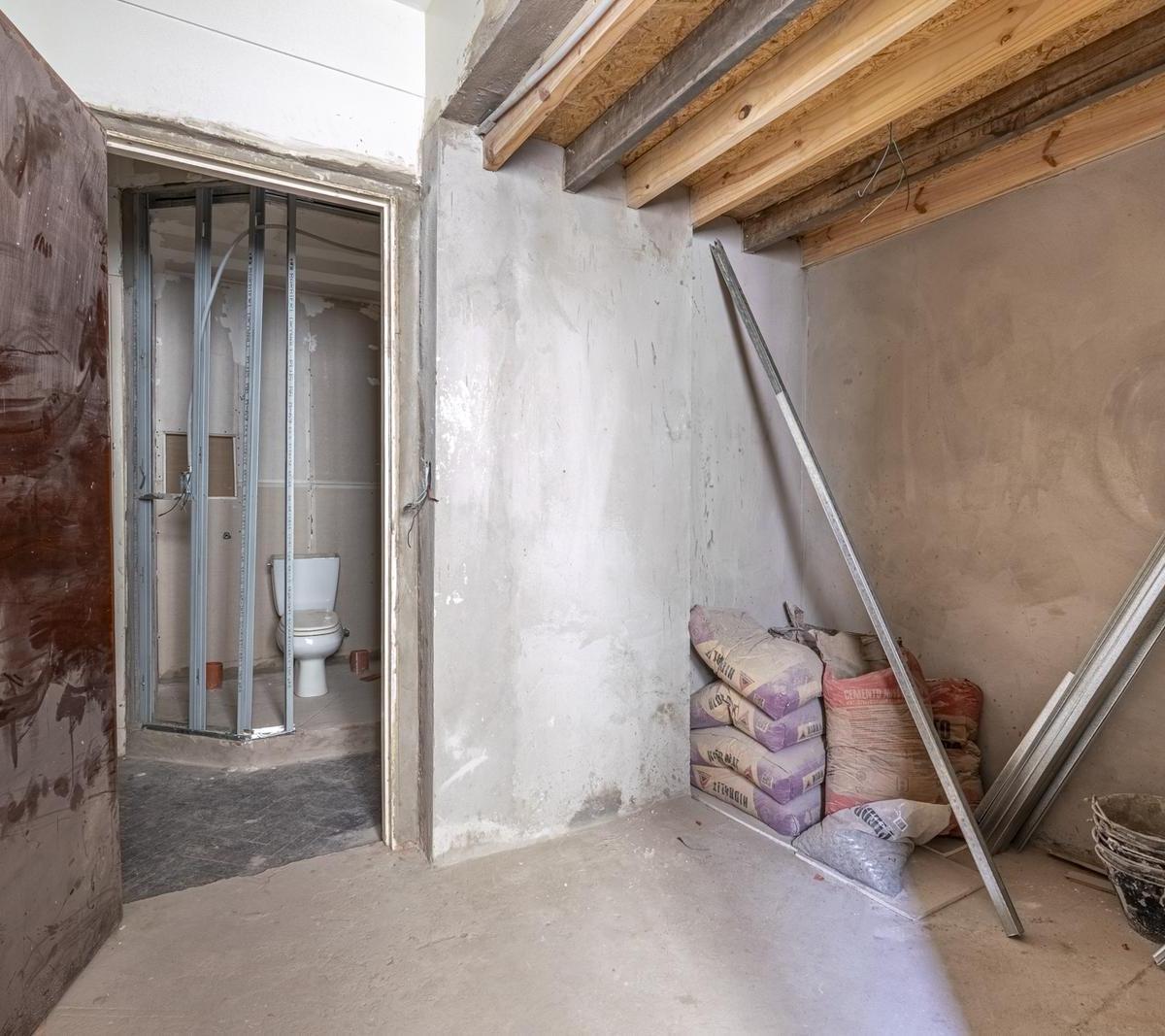 Departamento - Venta - 5 Ambientes - Refaccion en Proceso - Balcon - Belgrano 2