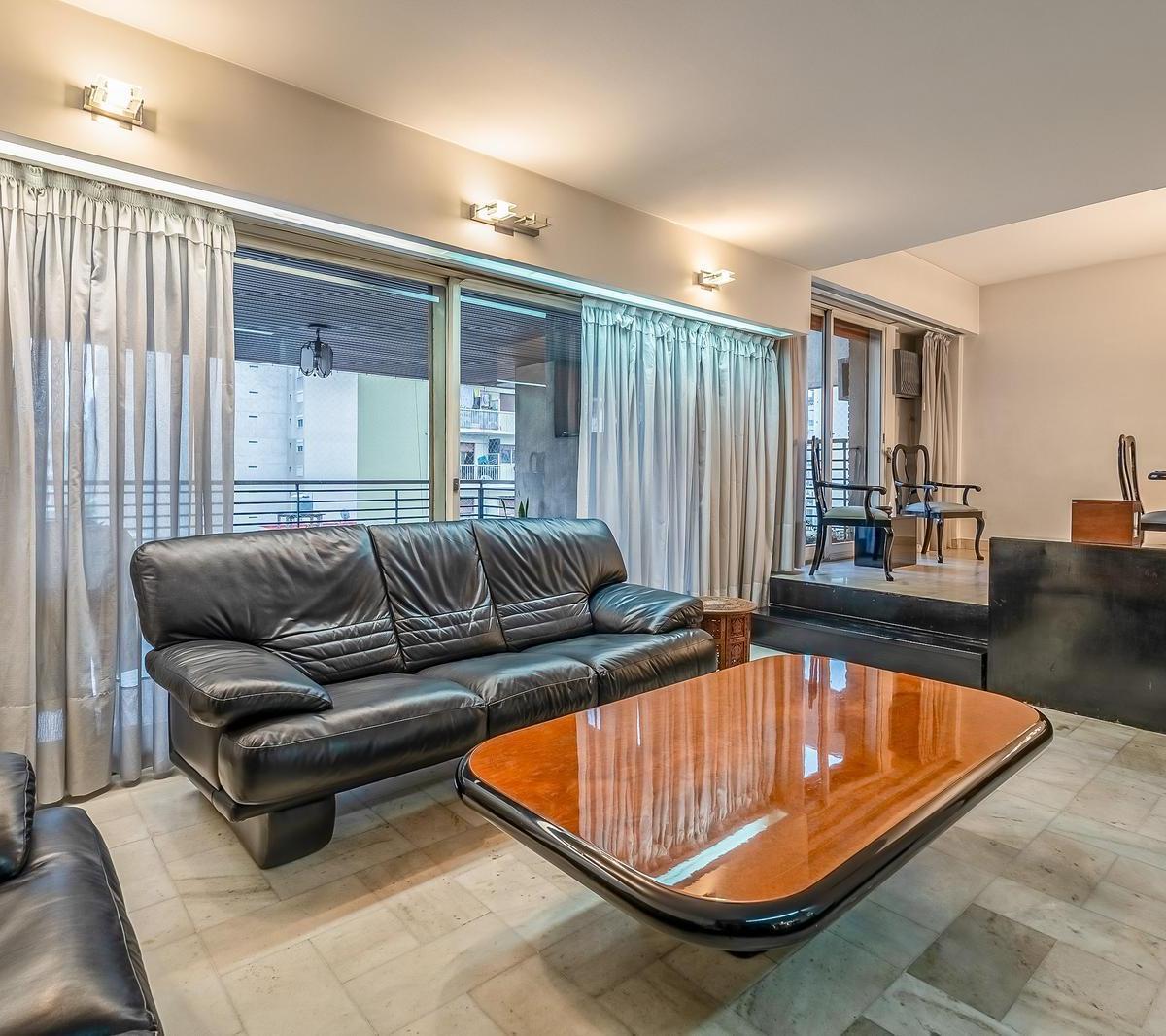 Excelente Piso - Venta - 6 Amb - 2 Balcones - Cochera - Frente - Flores Norte 5