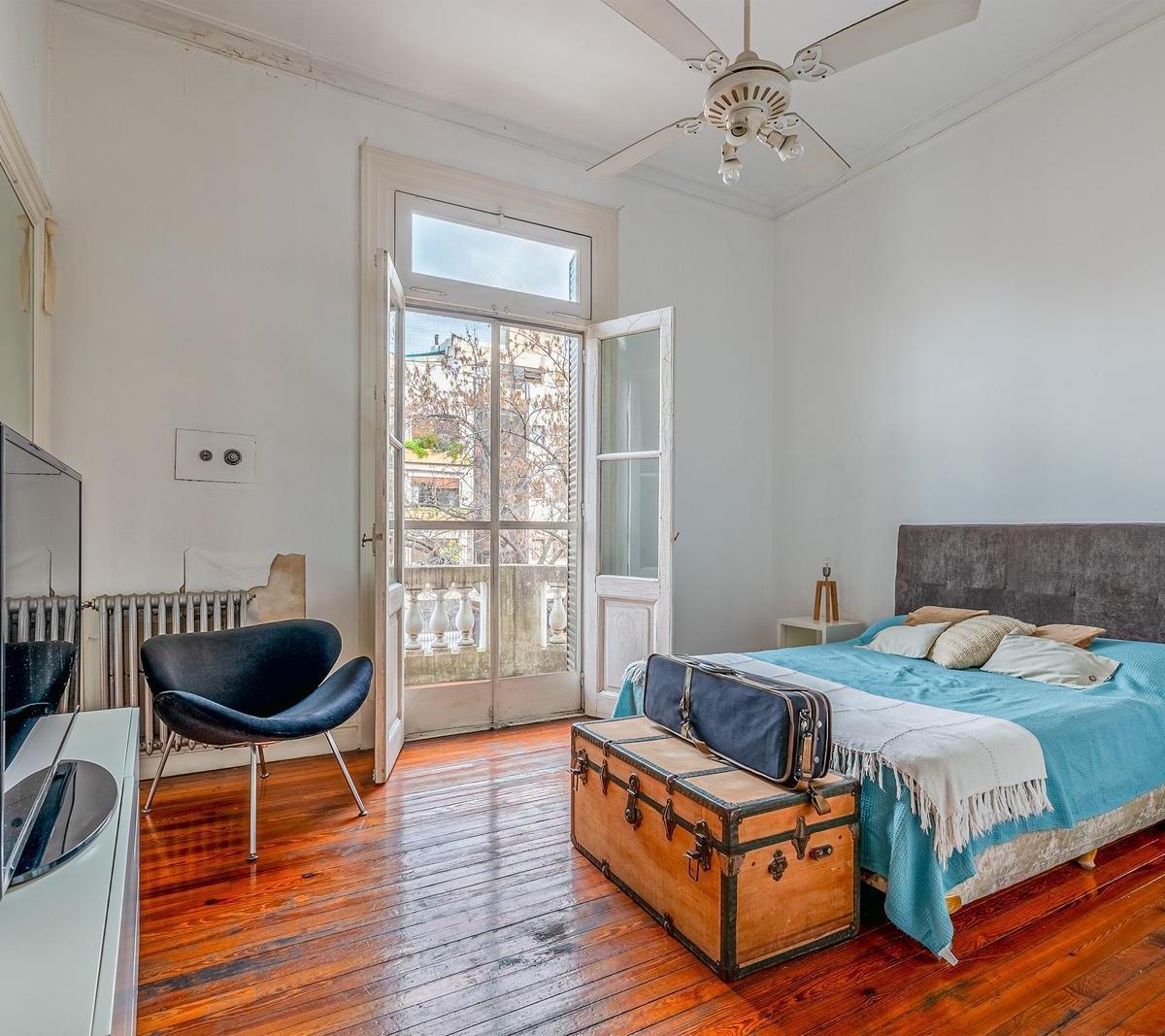 Increíble Residencia - 9 Ambientes - Gran Jardín con Parrilla - Cochera - Belgrano R 2