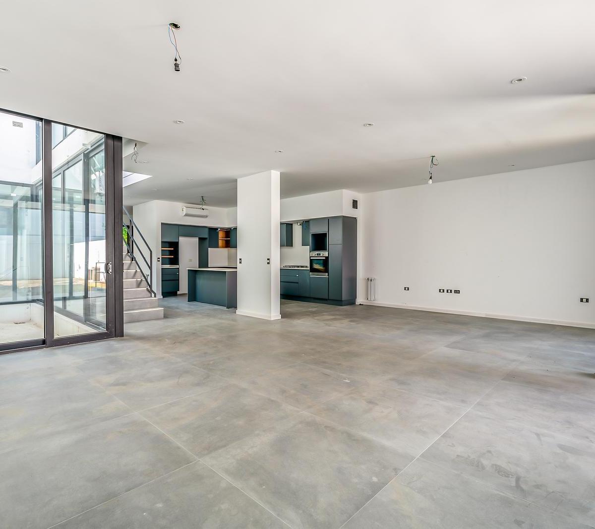 Unidad Tipo Casa - Suite - Jardín - Quincho - 2 Cocheras - Belgrano R 3