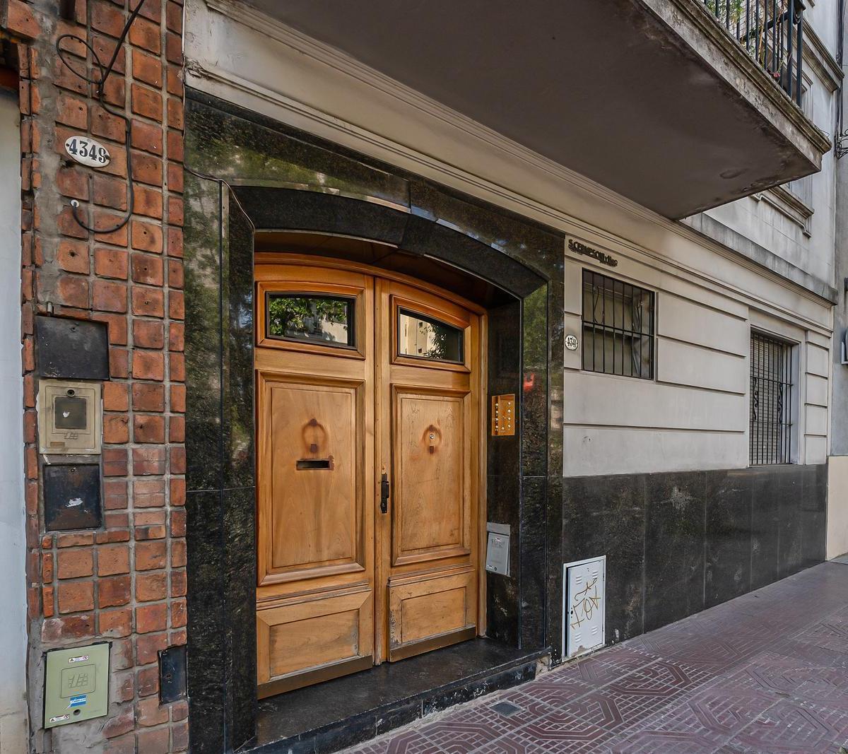 Departamento - Venta - 4 Amb - Balcon - Frente - Villa General Mitre 2
