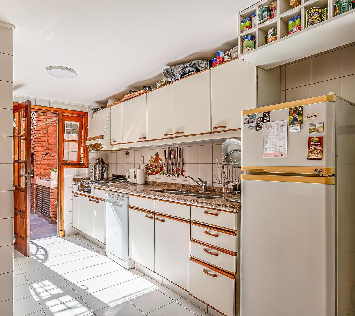 Triplex - Venta - 6 Amb - Suite - Patio - Cocheras - Coghlan 5