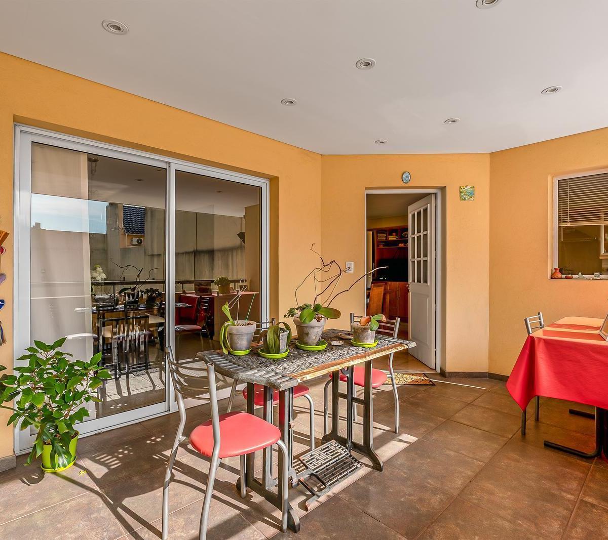 Casa - 5 Amb - Piscina - 2 Cocheras - Suite - Villa Urquiza 4