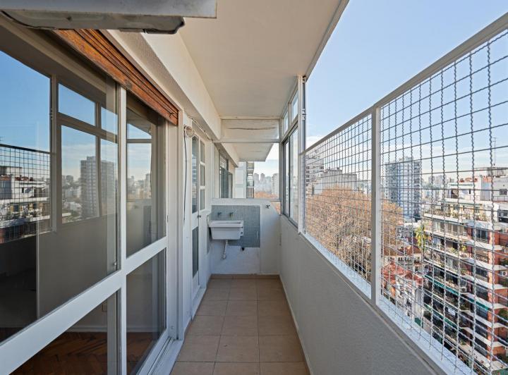 DEPARTAMENTO - VENTA - 3 AMBIENTES - ESPACIOS GUARDACOCHES - BELGRANO R 4