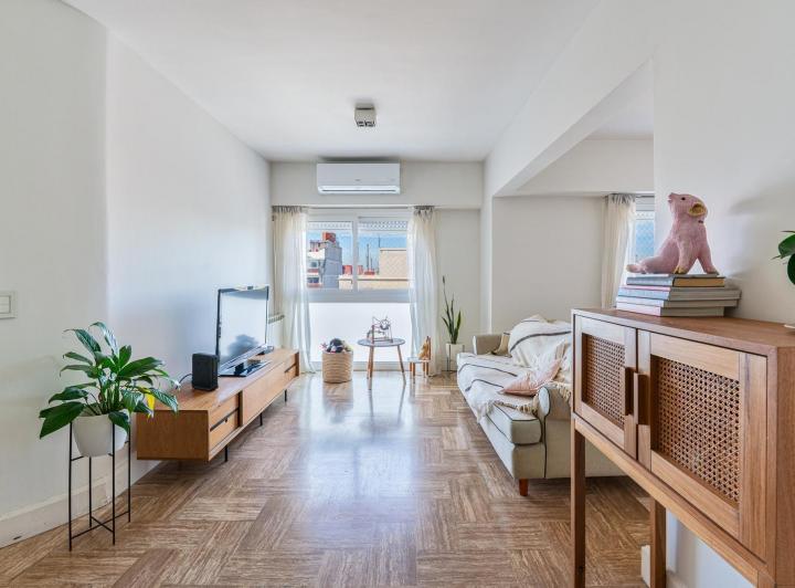 DEPARTAMENTO - VENTA - 4 AMBIENTES - DOBLE VISTA LATERAL/FRENTE - COGHLAN 1