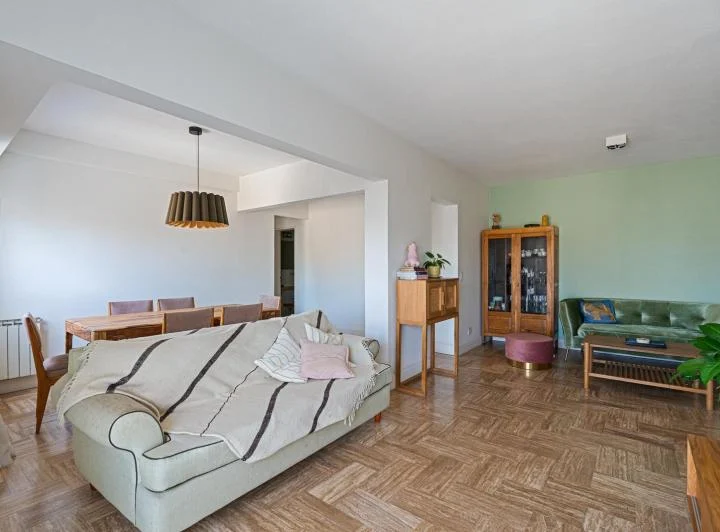 DEPARTAMENTO - VENTA - 4 AMBIENTES - DOBLE VISTA LATERAL/FRENTE - COGHLAN 4