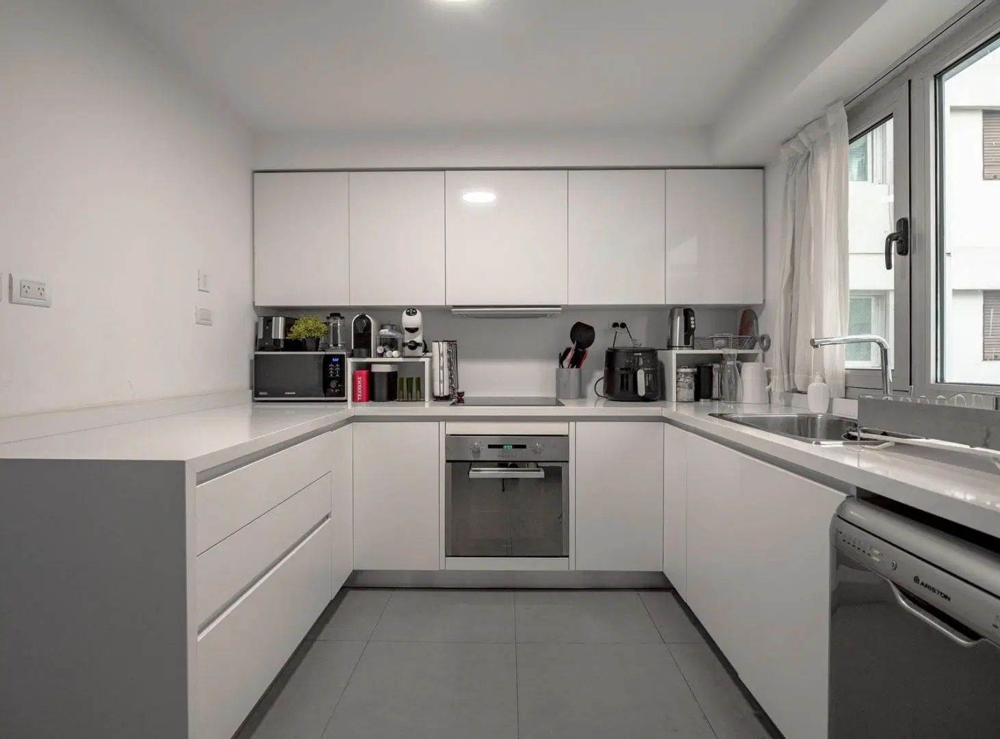 EDIFICIO LA IMPRENTA | 4 AMB - SUITES - COCHERA - FULL AMENITIES - LAS CAÑITAS - COCHERA 5