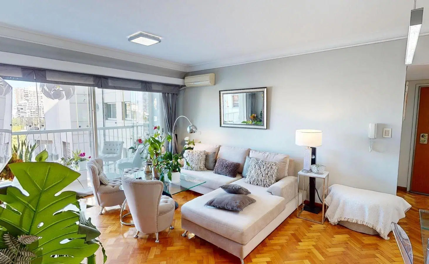 DEPARTAMENTO - VENTA - 4 AMBIENTES - DEPENDENCIA - BOTANICO 4