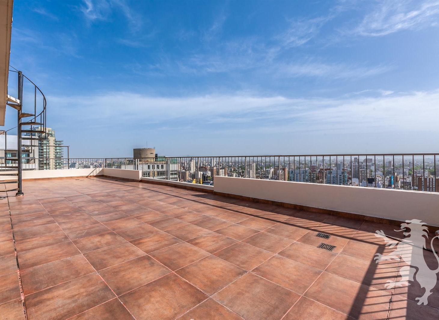 PISO - VENTA - 7 AMBIENTES - 5 DORMITORIOS - 3 COCHERAS - TERRAZA - DEPENDENCIA - BELGRANO