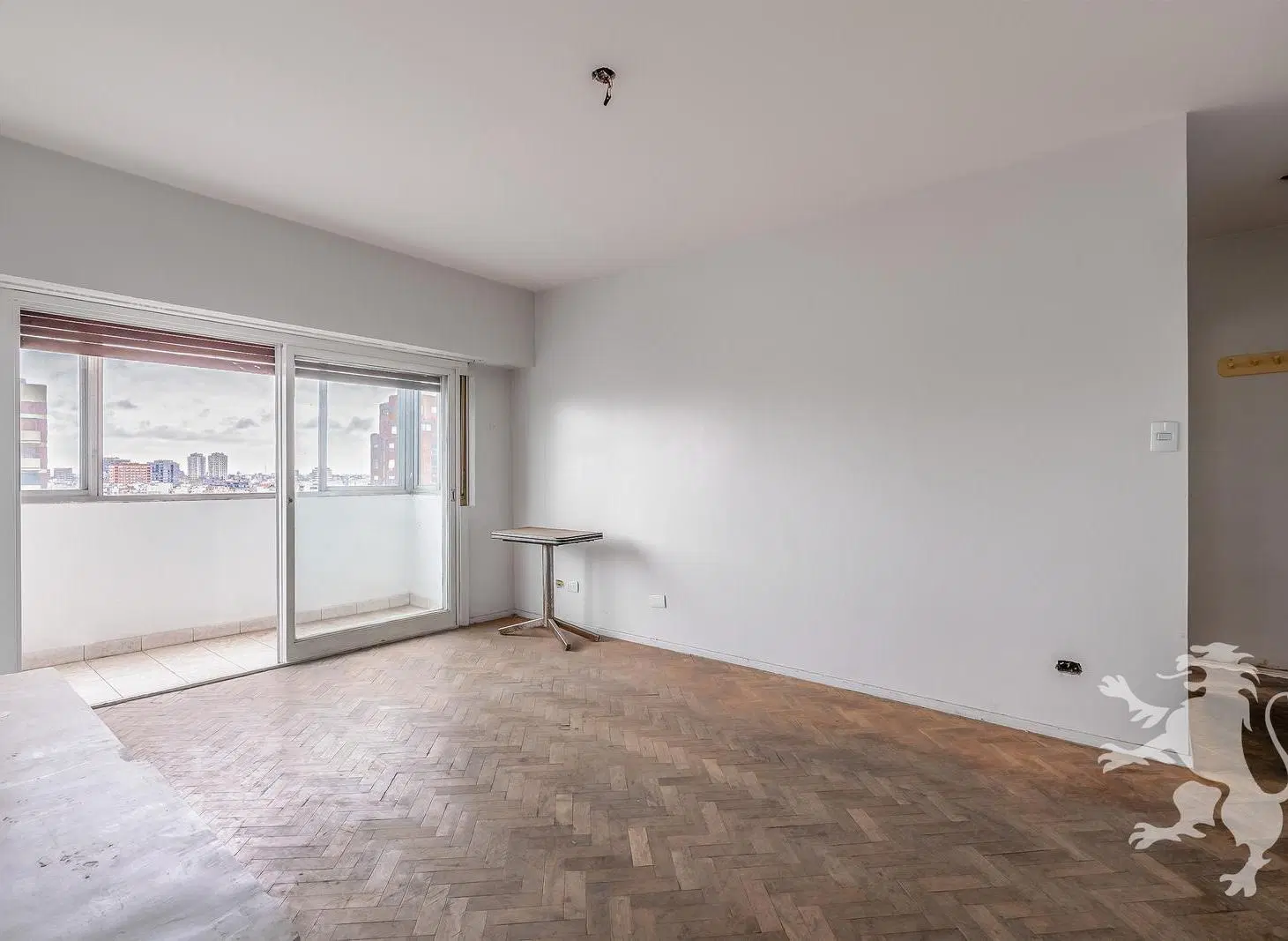 DEPARTAMENTO - VENTA - 2 AMBIENTES - EXCELENTE ORIENTACIÓN - BELGRANO 4