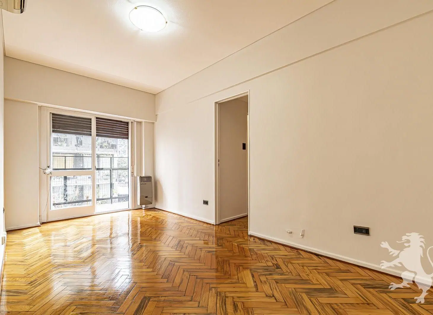 DEPARTAMENTO - VENTA - 2 AMBIENTES - BALCÓN AL FRENTE - BELGRANO R 4