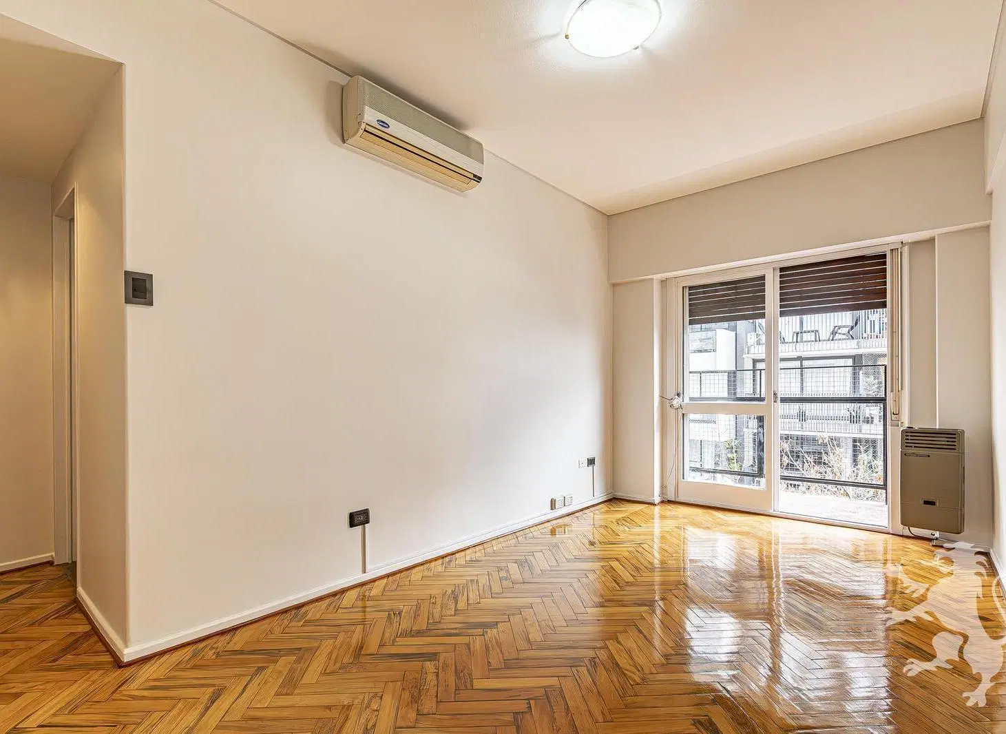DEPARTAMENTO - VENTA - 2 AMBIENTES - BALCÓN AL FRENTE - BELGRANO R 2