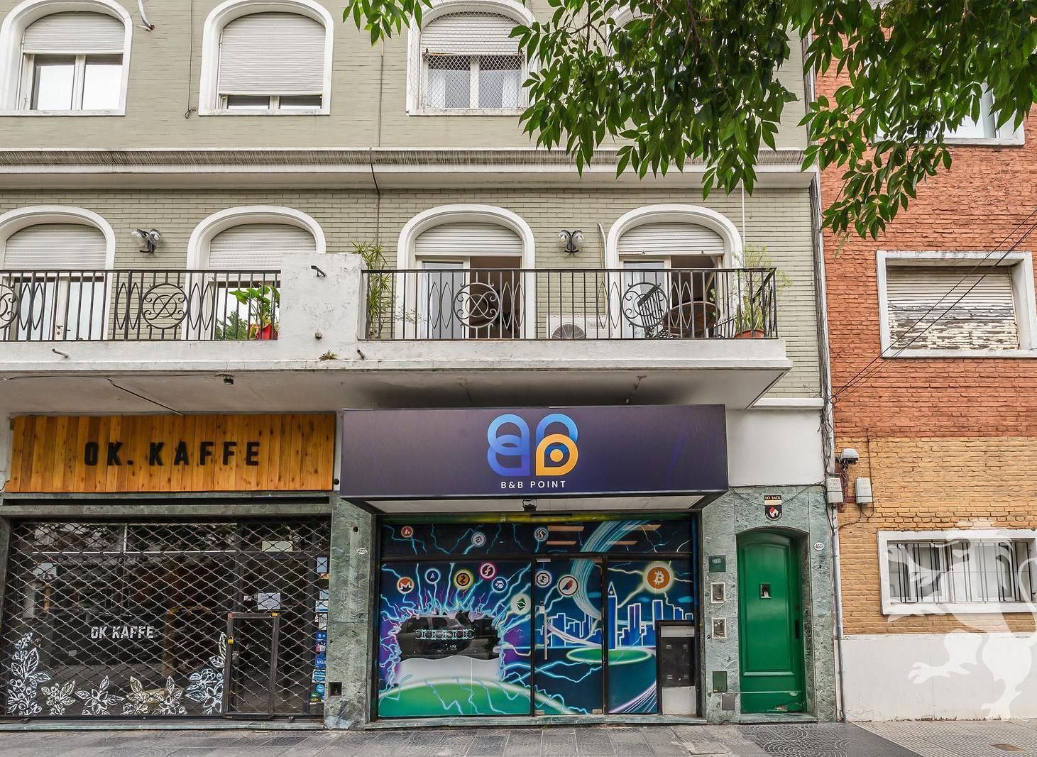 HERMOSO PH - VENTA - 4 AMBIENTES - TERRAZA - QUINCHO - VILLA ORTUZAR