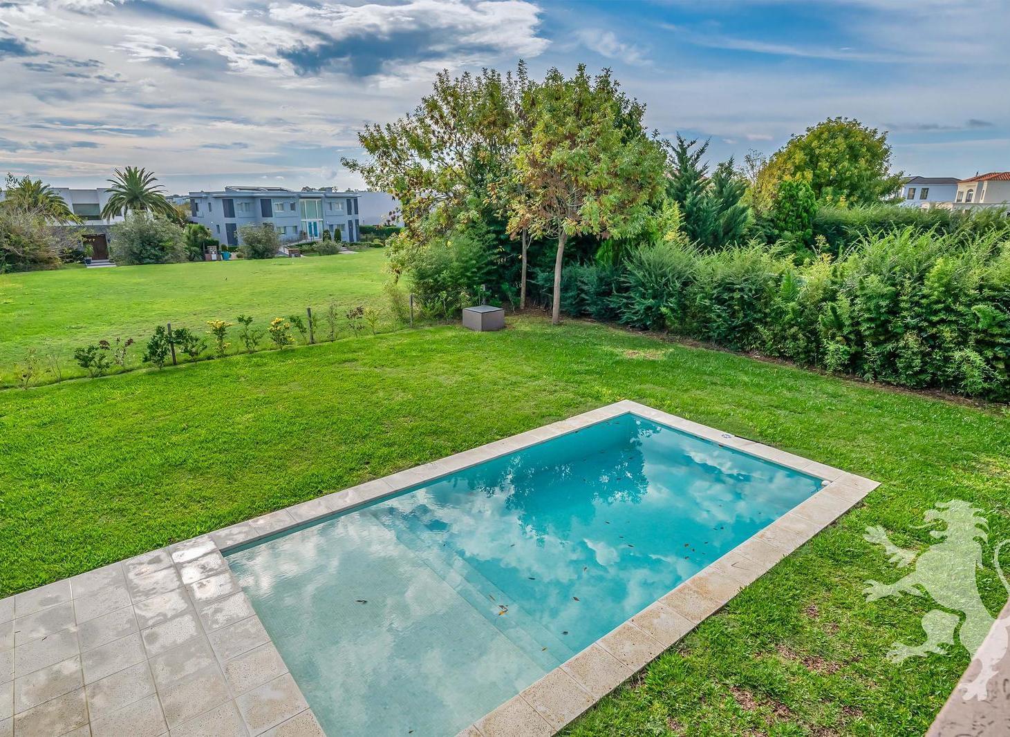 LA RESERVA CARDALES - CASA - VENTA - 6 AMB - MASTER SUITE - COCHERA - JARDIN - PISCINA - PARRILLA