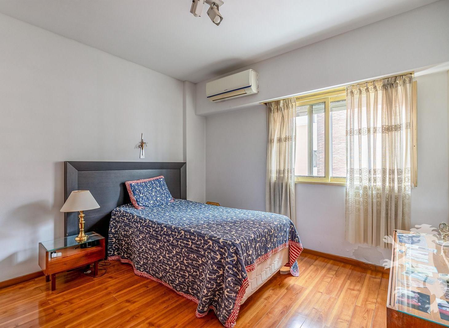 DEPARTAMENTO - VENTA - 5 AMBIENTES - ESPACIO GUARDACOCHES - BELGRANO CHICO