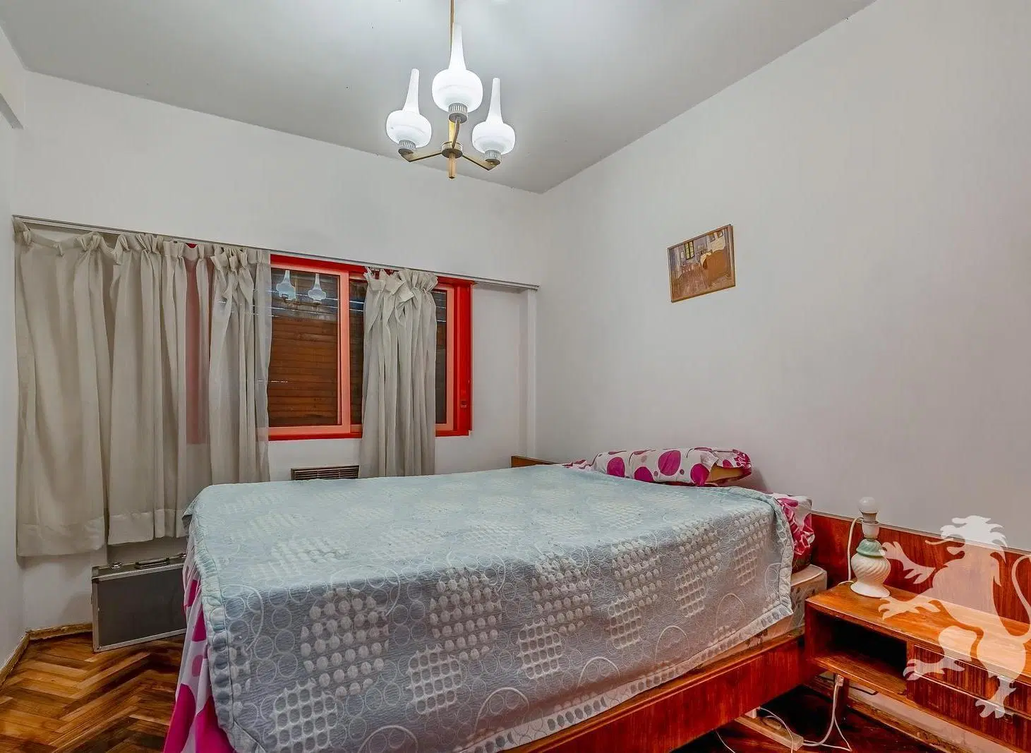 DEPARTAMENTO - VENTA - 4 AMBIENTES - AL FRENTE - ESPACIO GUARDACOCHES - BELGRANO 5
