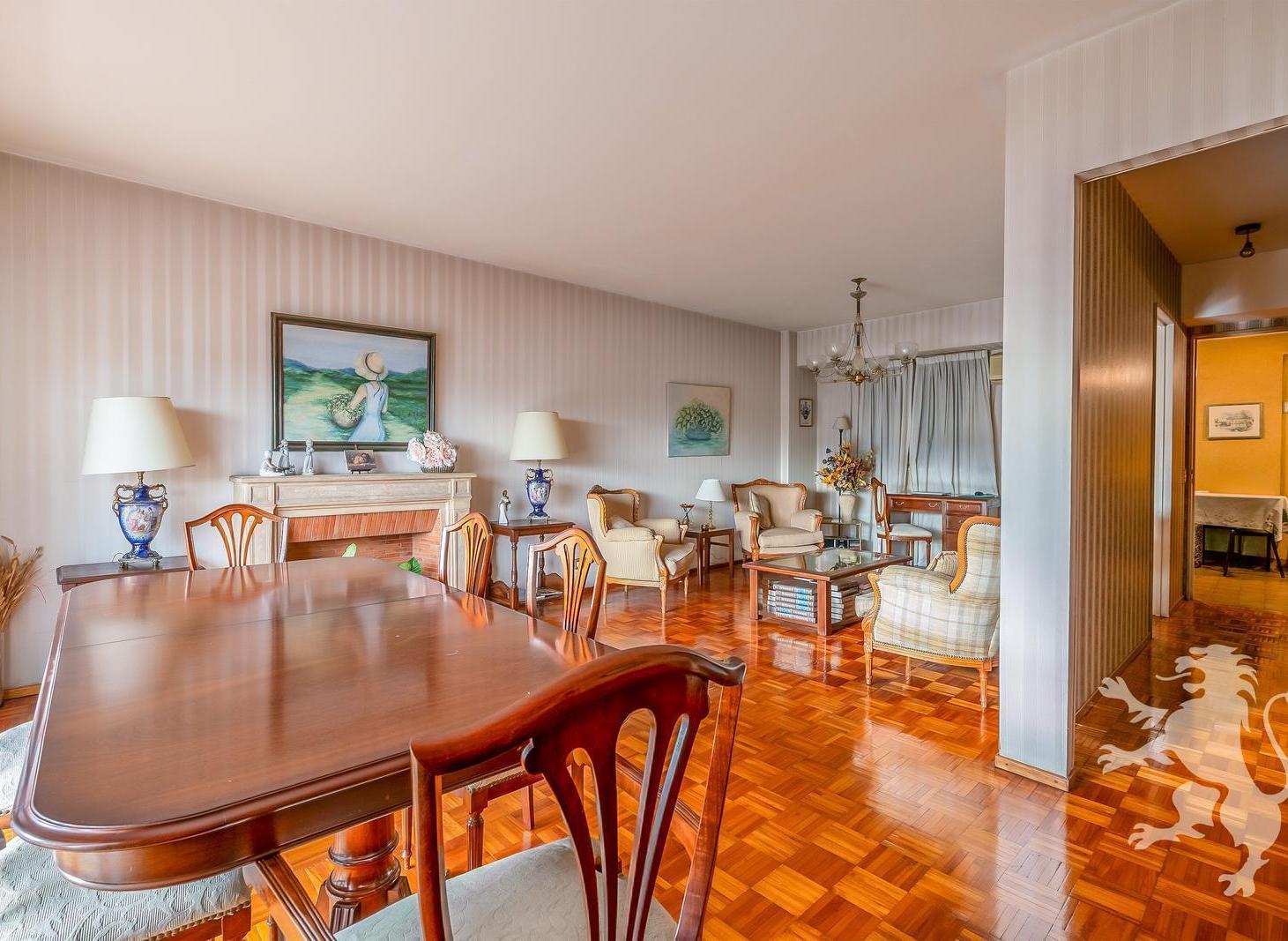 Foto de SEMIPISO - VENTA - 5 AMBIENTES - DEPENDENCIA - LUMINOSO - PALIER, imagen 1