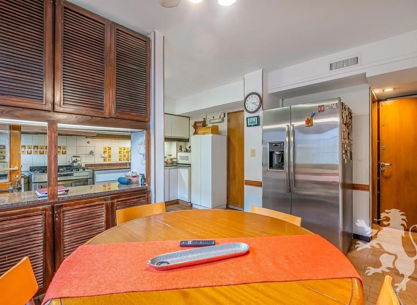 CASA - VENTA - 8 AMBIENTES - QUINCHO - JARDIN - APTO CREDITO - COLEGIALES 3