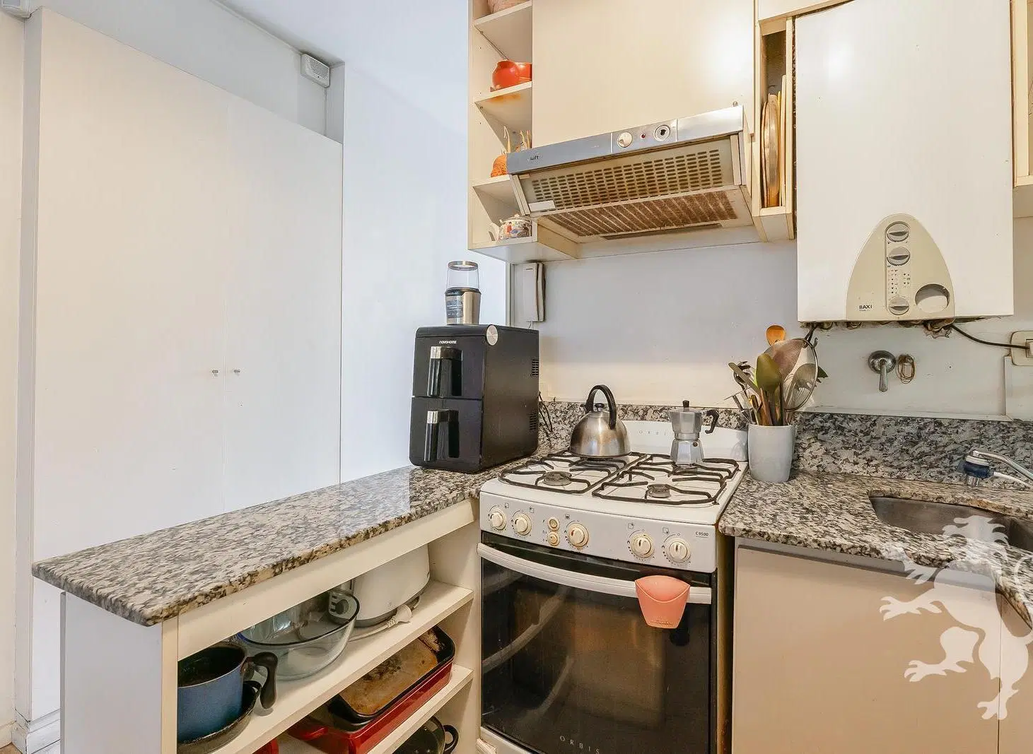 DEPARTAMENTO - VENTA - 2 AMBIENTES - BALCON AL FRENTE - SAAVEDRA 3
