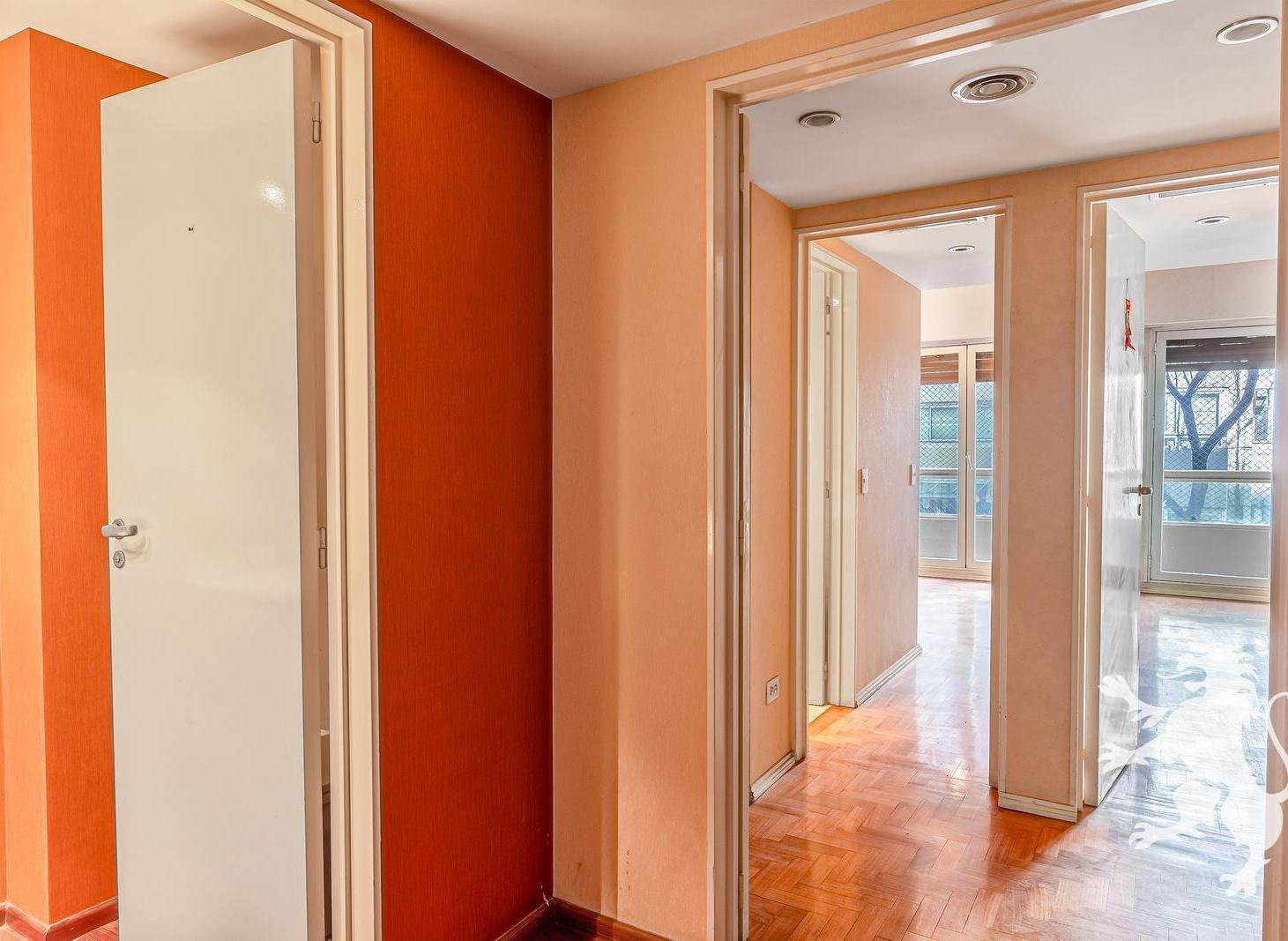 Foto de EXCELENTE SEMIPISO - VENTA - 4 AMBIENTES - DEPENDENCIA - COCHERA - LAS, imagen 2