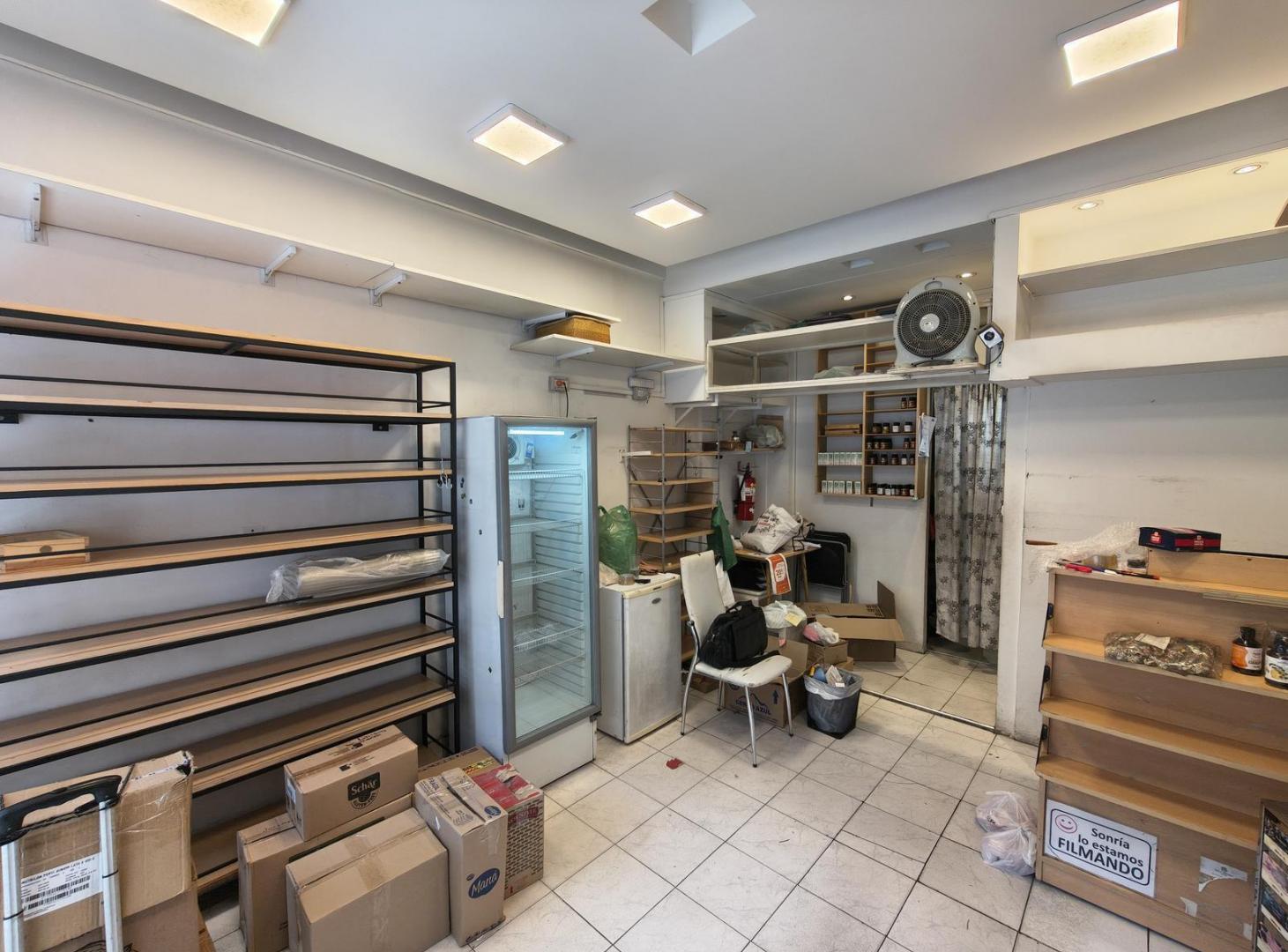 Foto de ALQUILER DE LOCAL COMERCIAL SOBRE JURAMENTO CASI ESQUINA ARCOS, imagen 1