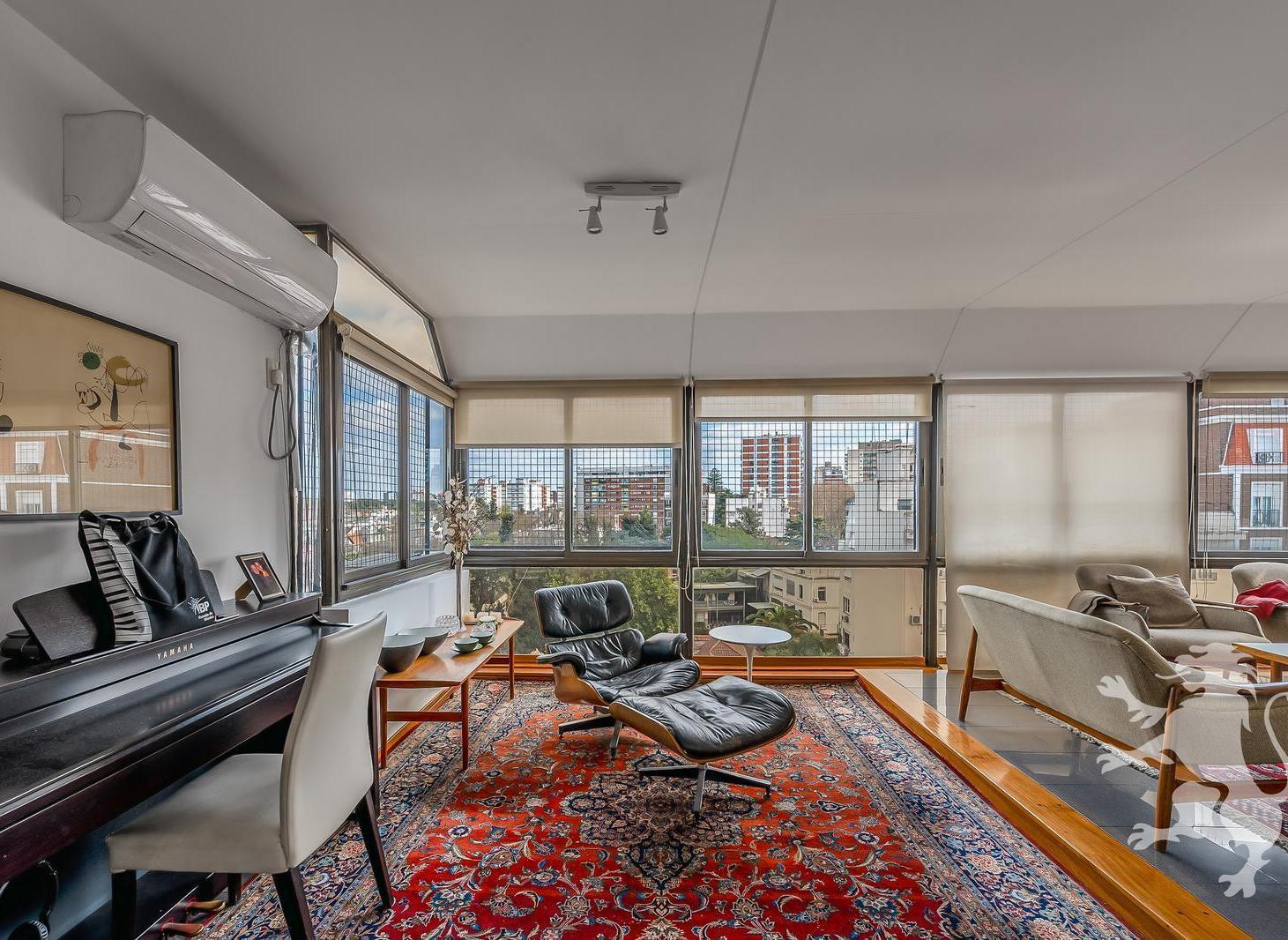 Foto de PISO TIPO DUPLEX - VENTA - 4 AMBIENTES - DEPENDENCIA - ESPACIO, imagen 2