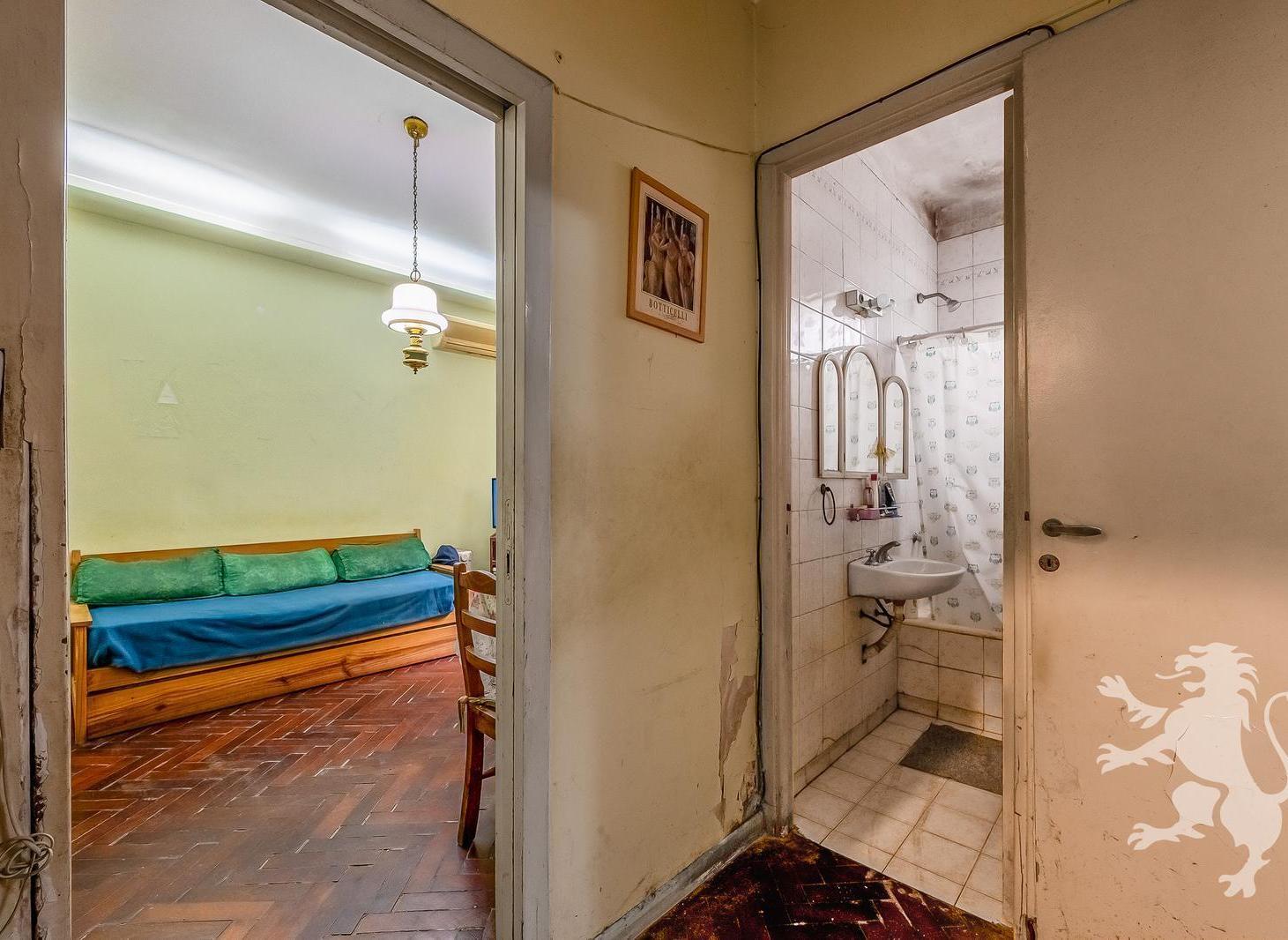 Foto de A REFACCIONAR - DEPARTAMENTO - VENTA - 3 AMBIENTES - TERRAZA DE USO, imagen 1
