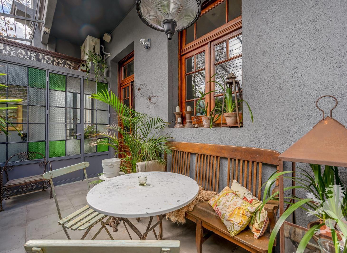 Foto de EXCELENTE CASA RECICLADA - 4 AMBIENTES - PATIO - TERRAZA - BELGRANO R, imagen 4